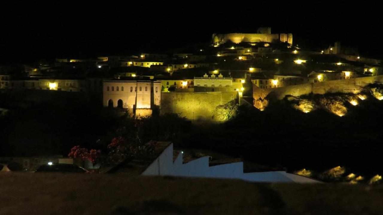 הוסטל Mértola Casa Da Tia Amalia מראה חיצוני תמונה